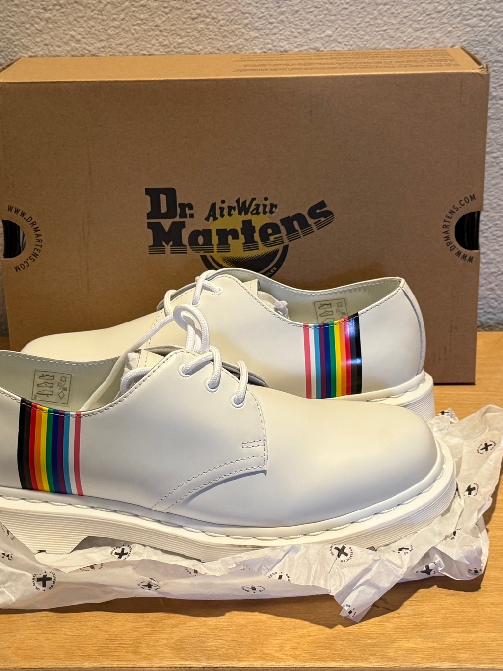 Dr Martens 1461 For Pride Smooth Leather Oxford Shoes Size Women’s 10 Men’s 9